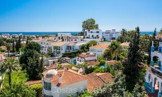 Spaanse villa te koop op loopafstand van alles in Nueva Andalucia, Marbella 74410 