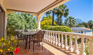 Spaanse villa te koop op loopafstand van alles in Nueva Andalucia, Marbella 74417 