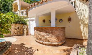 Spaanse villa te koop op loopafstand van alles in Nueva Andalucia, Marbella 74421 