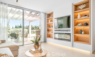 Prestigieus gerenoveerd penthouse te koop, grenzend aan een toonaangevende golfbaan in La Quinta, Benahavis - Marbella 74461 