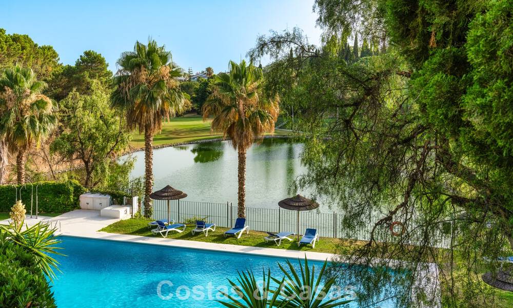 Prestigieus gerenoveerd penthouse te koop, grenzend aan een toonaangevende golfbaan in La Quinta, Benahavis - Marbella 74474