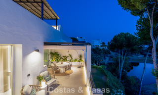 Prestigieus gerenoveerd penthouse te koop, grenzend aan een toonaangevende golfbaan in La Quinta, Benahavis - Marbella 74478 