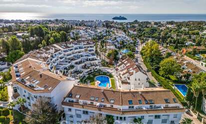 Contemporain gerenoveerd appartement op loopafstand van alle voorzieningen en het strand in Nueva Andalucia, Marbella 74644