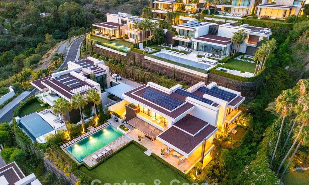 Majestueuze luxevilla met panoramische vergezichten te koop La Quinta, Benahavis - Marbella 74967