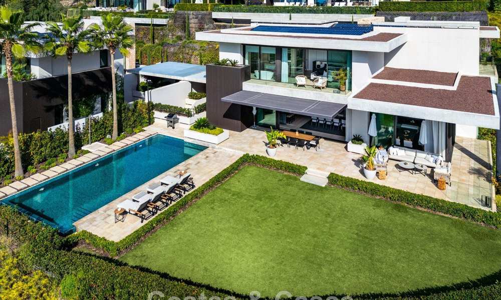 Majestueuze luxevilla met panoramische vergezichten te koop La Quinta, Benahavis - Marbella 74993