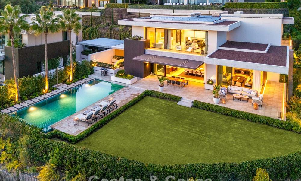 Majestueuze luxevilla met panoramische vergezichten te koop La Quinta, Benahavis - Marbella 74999