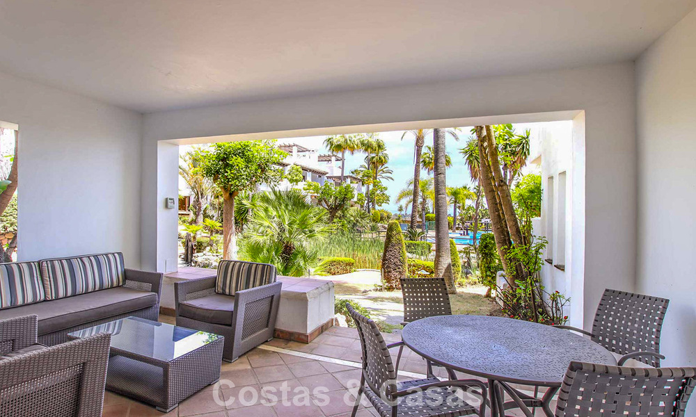 Ruim, instapklaar huis te koop met zeezicht op een steenworp van de golfbaan in Benahavis - Marbella 773540