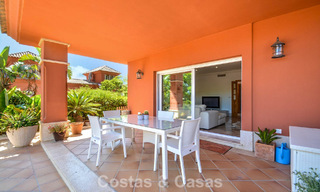 Ruime halfvrijstaande woning te koop in een gated golfresort in Oost-Marbella 773506 