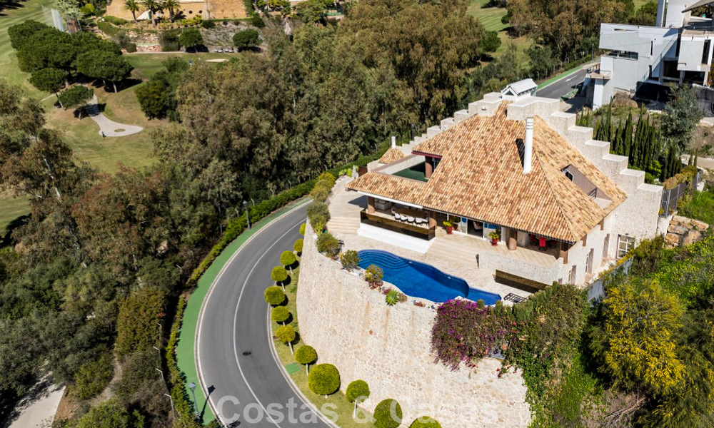 Architectonisch meesterwerk te koop met prachtig zeezicht in La Quinta, Benahavis - Marbella 774035