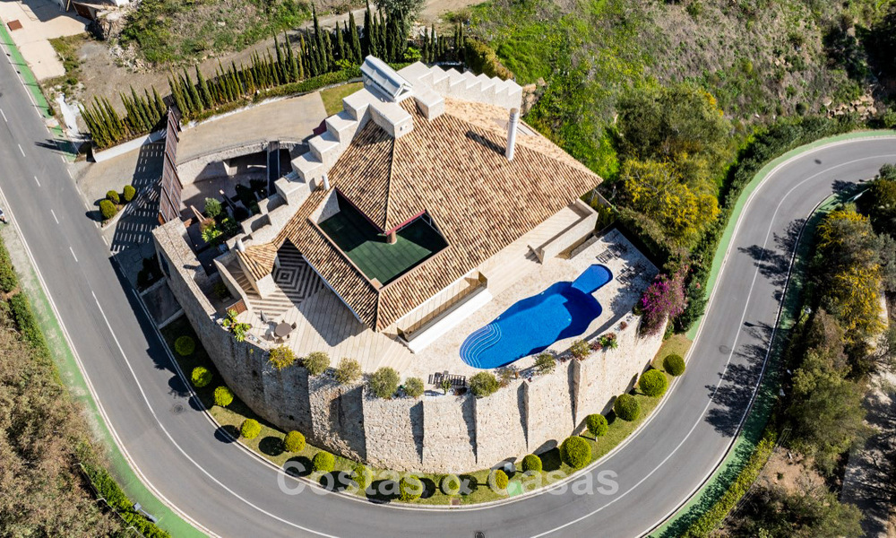 Architectonisch meesterwerk te koop met prachtig zeezicht in La Quinta, Benahavis - Marbella 774036