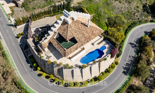 Architectonisch meesterwerk te koop met prachtig zeezicht in La Quinta, Benahavis - Marbella 774036 