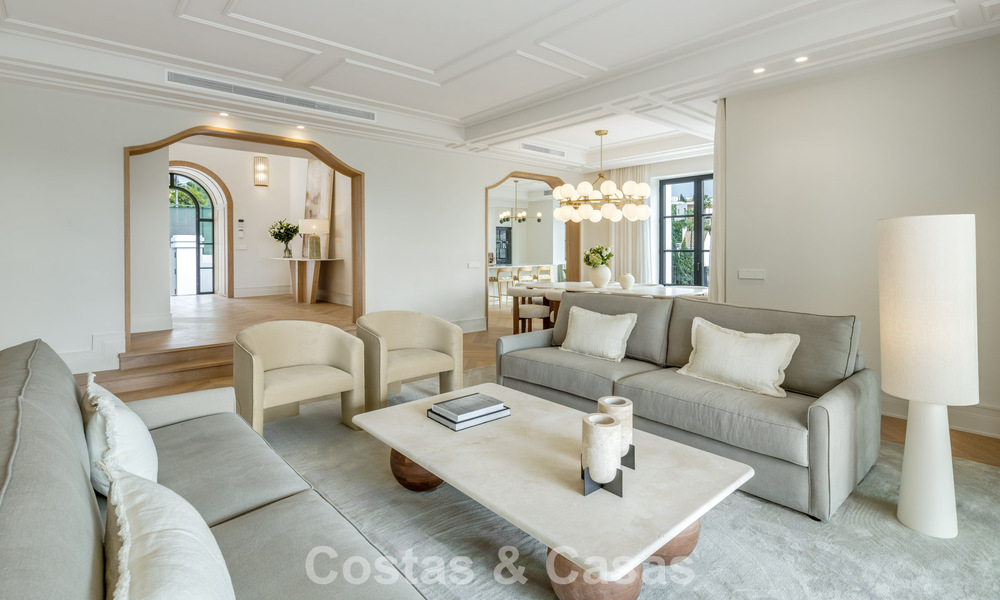 Instapklare luxevilla met een eigentijdse Andalusische bouwstijl te koop in Nueva Andalucia’s golfvallei, Marbella 773880