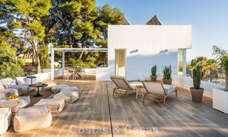 Moderne luxevilla met apart gastenverblijf en privacy te koop in Nueva Andalucia, Marbella 774094 