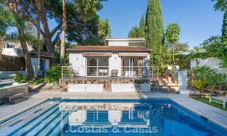 Moderne luxevilla met apart gastenverblijf en privacy te koop in Nueva Andalucia, Marbella 774127 