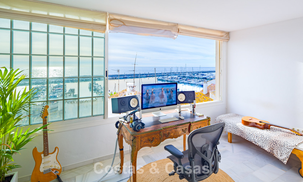 2-slaapkamer appartement te koop met fenomenaal uitzicht in de jachthaven van Puerto Banus, Marbella 774226