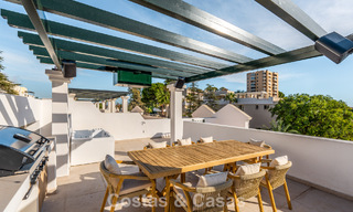 Ruim, eigentijds gerenoveerd penthouse te koop in Nueva Andalucia’s golfvallei, Marbella 774265 