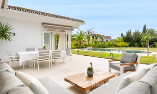 Ruime, gelijkvloerse villa met een traditionele, Andalusische bouwstijl te koop in Elviria, Oost Marbella 774415 