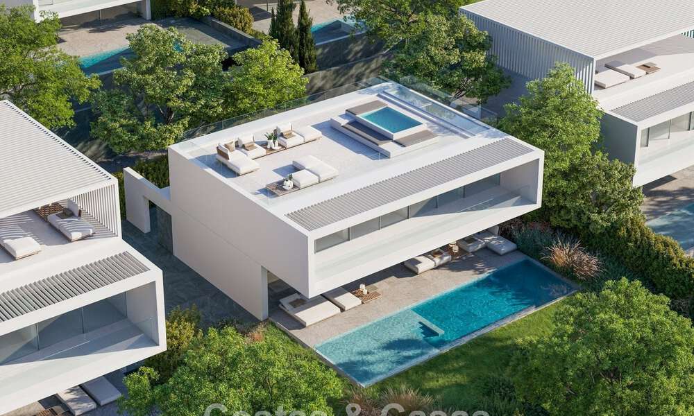 Hightech designervilla’s te koop in een natuurlijke omgeving aan de golfbaan in Estepona 774447