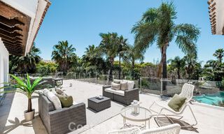 Unieke loft-stijl villa te koop in een begeerde villawijk in Nueva Andalucia, Marbella 774497 