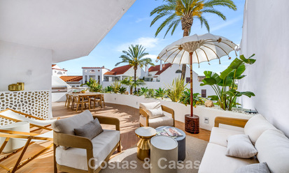 Instapklaar en eigentijds volledig gerenoveerd appartement te koop in Nueva Andalucia, Marbella 798894