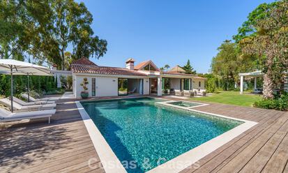 Luxueuze, gelijkvloerse villa met verwarmd zwembad te koop, beachside nabij Puerto Banus en San Pedro, Marbella 805834